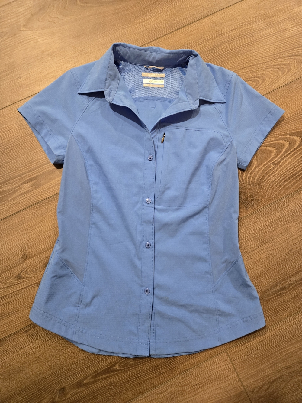 Columbia Light Blue Short-Sleeve Button-Down Shirt